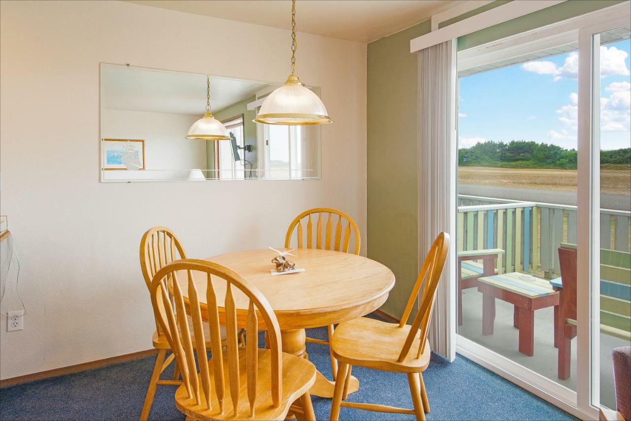 Windjammer Condos Ocean Shores Exterior photo